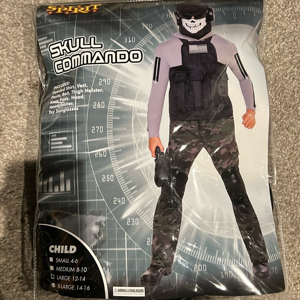 Skull Commando Costume.